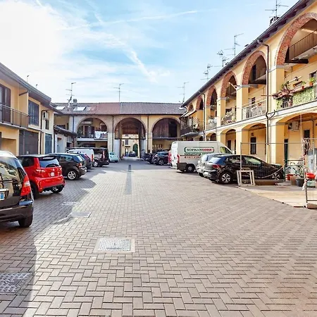 Appartamento Design - Vicino Centro Monza E Laghi - Fast Wifi Apartament Muggiò